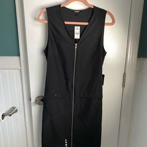 Express Zip Up Dress with Tie Option